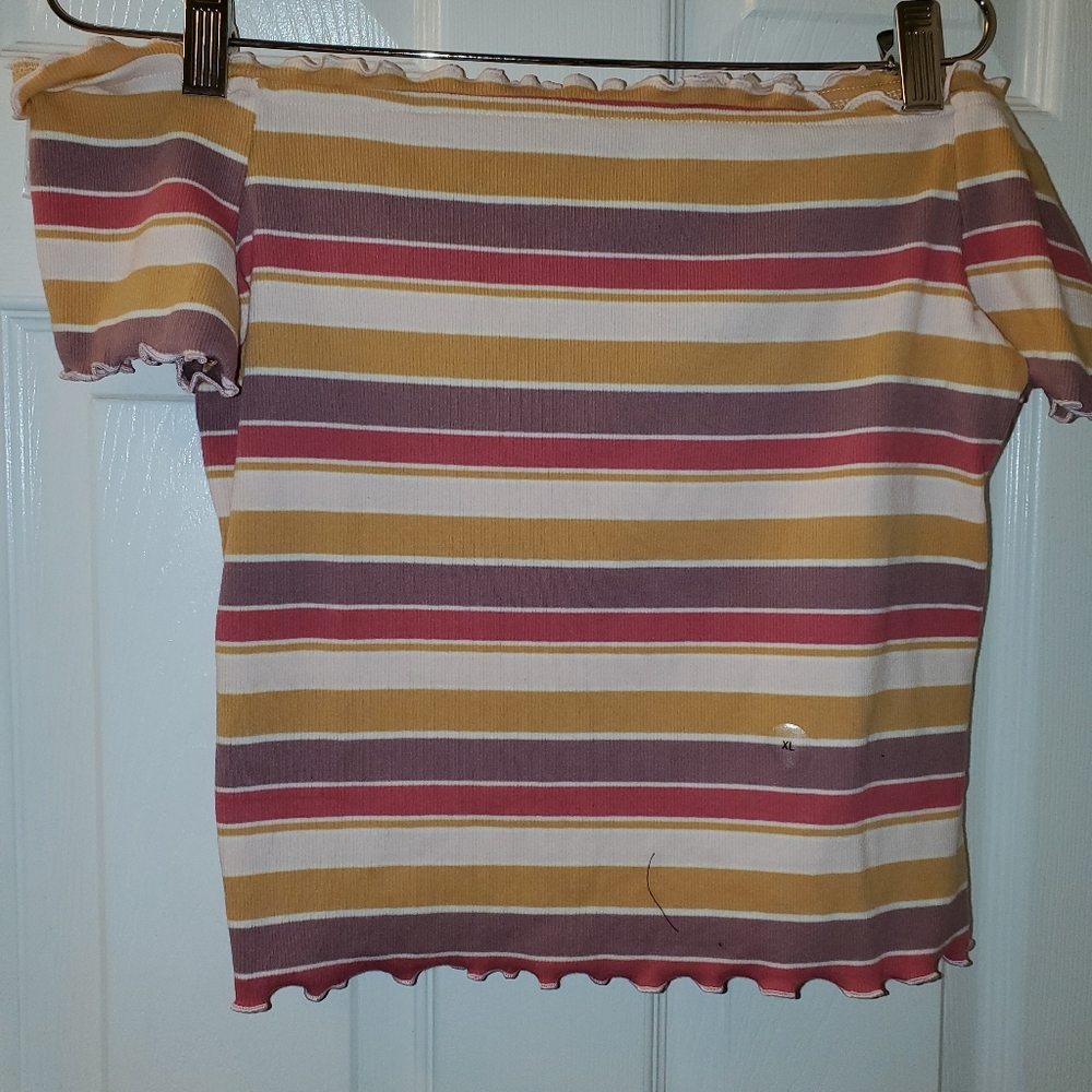 New Aeropostale off shoulder crop top size XL